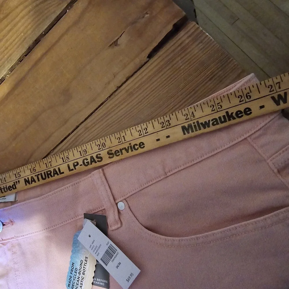Lane Bryant NWT Women Signature Fit Plus Pink Denim Shorts Sz 34-36 recycled $70